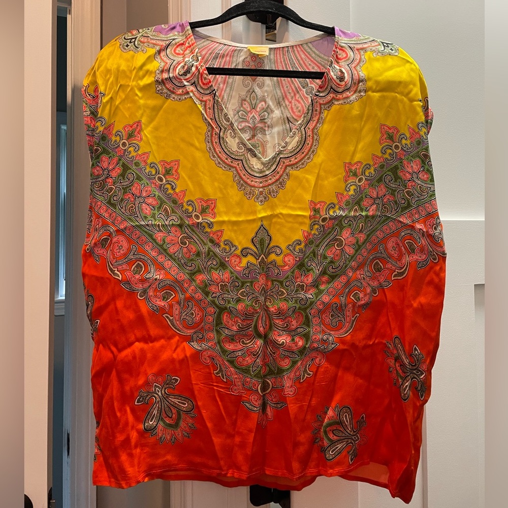 Paisley print silky top